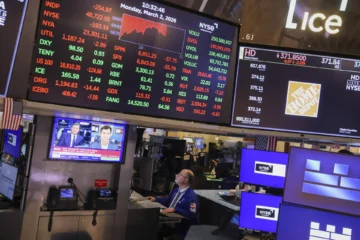 Wall Street cierra en rojo una semana de pérdidas marcada por la guerra en Oriente Medio