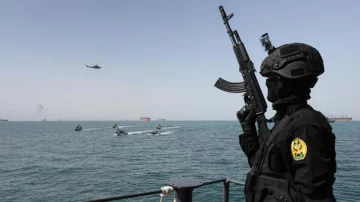 Irán cierra el estrecho de Ormuz: cuál es su importancia estratégica y qué consecuencias tiene ya su clausura Irán cierra el estrecho de Ormuz: cuál es su importancia estratégica y qué consecuencias tiene ya su clausura