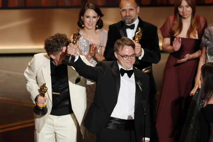 89cdc2575f8d755d16a40852bd9b37a1edb4e999-728x485