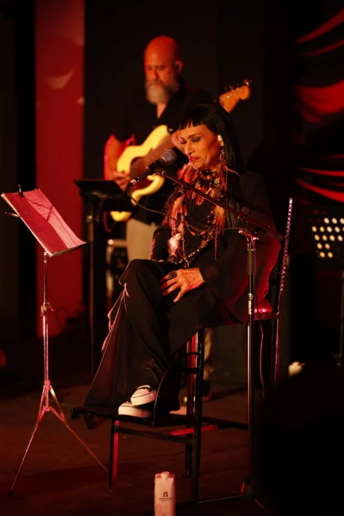 Pat Pereyra protagoniza mágica noche en Centro Cultural Banreservas