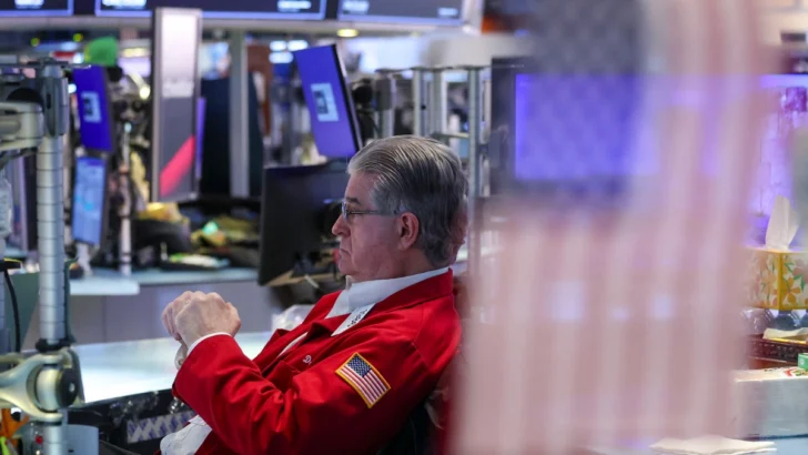 Wall Street abre en rojo tras enfriarse expectativas de negociación entre Irán y EE.UU. Wall Street abre en rojo tras enfriarse expectativas de negociación entre Irán y EE.UU.