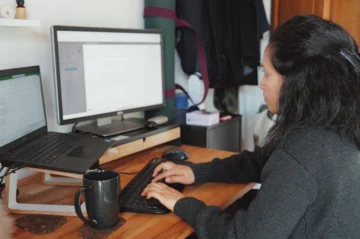  La enseñanza de la lengua materna a través de entornos virtuales de aprendizaje