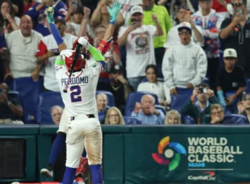 Clásico Mundial: RD cae ante EEUU en semifinal épica con final polémico (Minuto a minuto) Clásico Mundial: RD cae ante EEUU en semifinal épica con final polémico (Minuto a minuto)