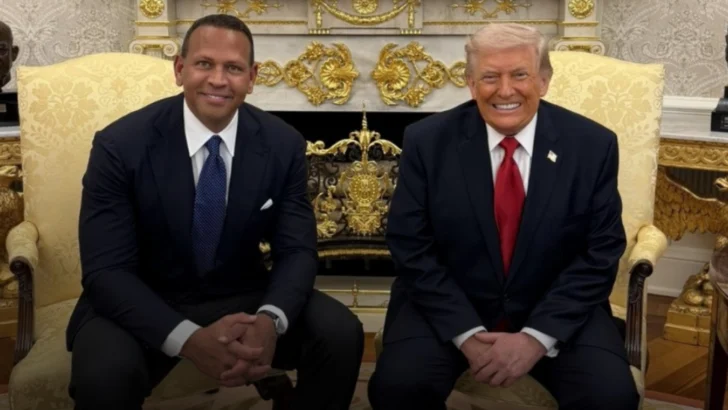 Trump anfitrión de estrellas: Recibió a Alex Rodríguez y a Messi en la Casa Blanca Trump anfitrión de estrellas: Recibió a Alex Rodríguez y a Messi en la Casa Blanca