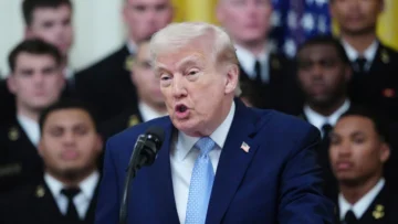 ¿Reducir o intensificar las operaciones en Irán?: las señales cruzadas de Trump sobre la guerra ¿Reducir o intensificar las operaciones en Irán?: las señales cruzadas de Trump sobre la guerra