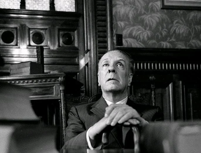 Borges y la balanza del tiempo