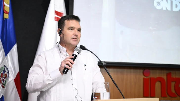 “Si existe en la Tierra, se necesita en el espacio”: El llamado de Catledge al talento dominicano “Si existe en la Tierra, se necesita en el espacio”: El llamado de Catledge al talento dominicano