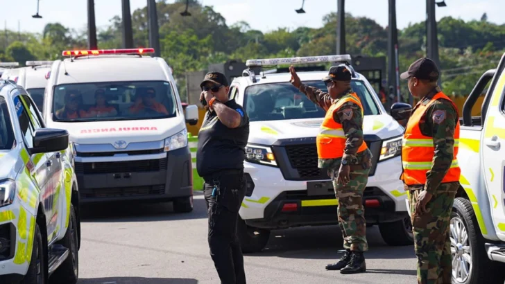 COE despliega más de 51 mil colaboradores y refuerza llamado a prevenir tragedias en Semana Santa COE despliega más de 51 mil colaboradores y refuerza llamado a prevenir tragedias en Semana Santa