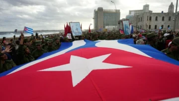 ¿Qué se sabe del acuerdo económico que Trump planea para Cuba sin cambiar al régimen, según USA Today?