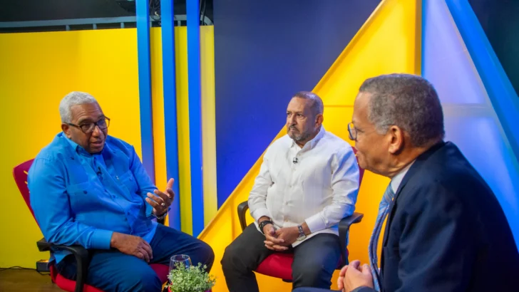 Caribe Tours anuncia sometimiento al Intrant por impedirle transporte interurbano en el Este del país Caribe Tours anuncia sometimiento al Intrant por impedirle transporte interurbano en el Este del país