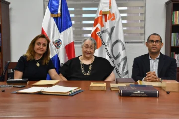 Donan al Archivo General de la Nación biblioteca personal y documentos del ingeniero Guillermo Caram Herrera