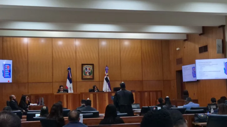 Defensa de José Manuel Rosario Pirón cuestiona autenticidad de documentos digitales presentados en caso Coral