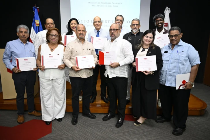 Intec titula a los primeros especialistas en Educación Médica de la República Dominicana