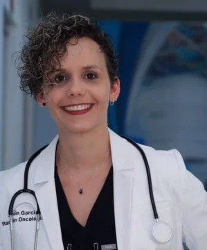 Especialistas destacan el uso de radioterapia y braquiterapia contra el cáncer de cuello uterino