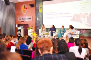 Realizarán en Santiago la segunda edición del Foro “Mujeres en la Banca”