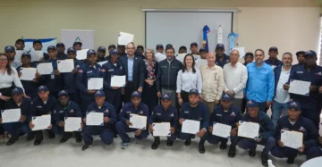 Guardaparques reciben certificación por capacitación especializada en el marco del proyecto PARGIRH Guardaparques reciben certificación por capacitación especializada en el marco del proyecto PARGIRH