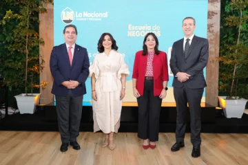La Nacional impulsa el talento interno con su Escuela de Negocios La Nacional impulsa el talento interno con su Escuela de Negocios