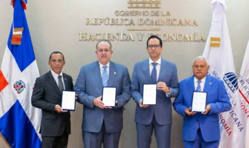 Gobierno dispone implementar la firma digital para eficientizar la aprobación de órdenes de pago Gobierno dispone implementar la firma digital para eficientizar la aprobación de órdenes de pago