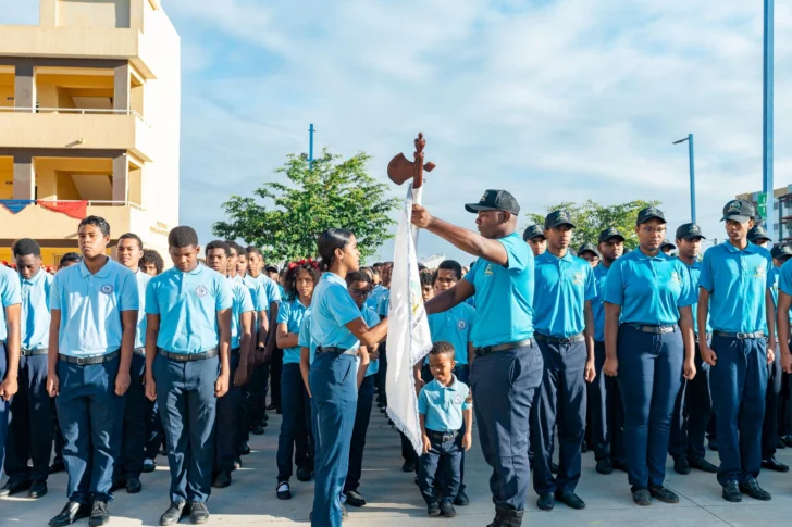 Ministerio de Defensa da inicio al nuevo ciclo del Servicio Militar Voluntario con ceremonia en Ciudad Juan Bosch