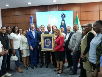 Sindicatos portuarios reconocen gestión de Jean Luis Rodríguez por histórico pacto colectivo tras 20 años de espera