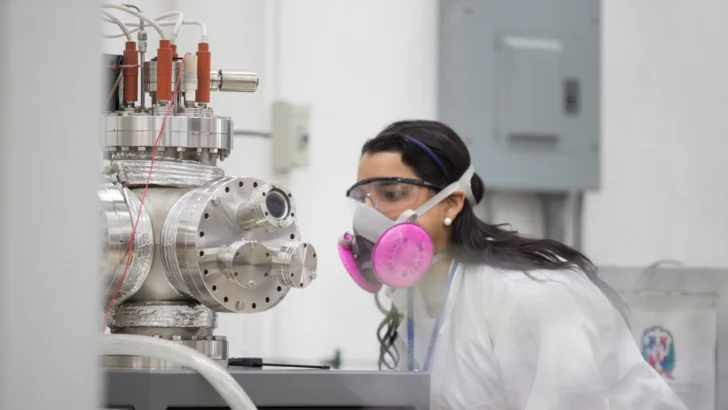 Mujeres investigadoras representan el 29 % de autores científicos dominicanos Mujeres investigadoras representan el 29 % de autores científicos dominicanos