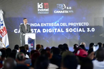 Indotel entrega 1,000 dispositivos en Santo Domingo Norte en segunda fase de la Canasta Digital Social 3.0