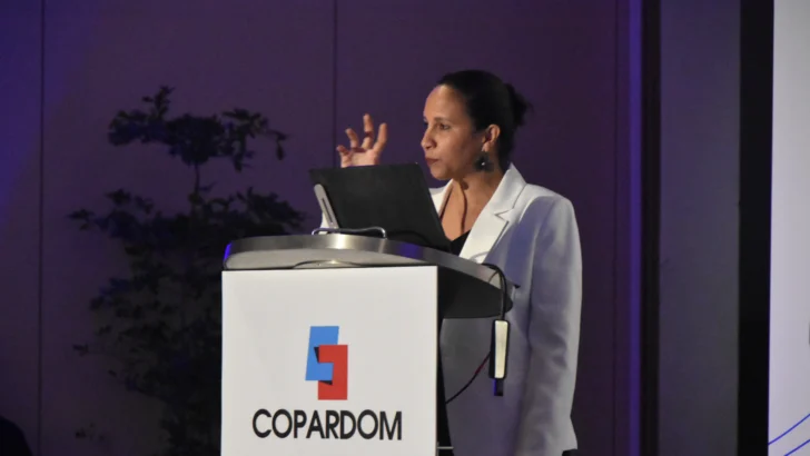 Jacqueline Mora aboga por políticas económicas para equilibrar oportunidades fuera del Gran Santo Domingo