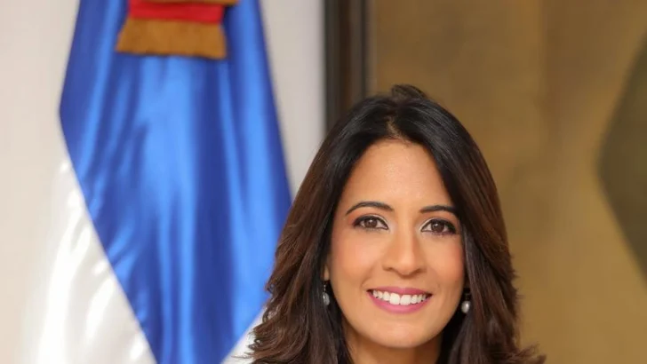 Julissa Cruz se despide de INDOTEL tras 25 años y asume la Dirección de Infraestructura Digital Sostenible del CAF