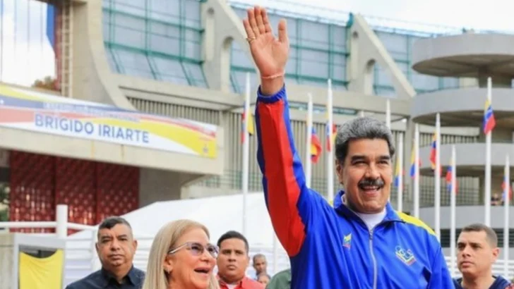 Maduro se ejercita como 