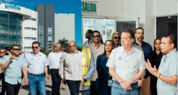Ministro supervisa Ciudad de la Salud para fortalecer su equipamiento