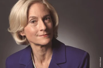 Martha Nussbaum: la filósofa y economista que redefinió el desarrollo humano y el bienestar Martha Nussbaum: la filósofa y economista que redefinió el desarrollo humano y el bienestar
