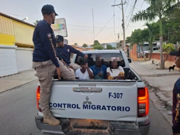 Migración detiene a más de 3 mil extranjeros indocumentados y deporta a 2,900 tras operativos en todo el país