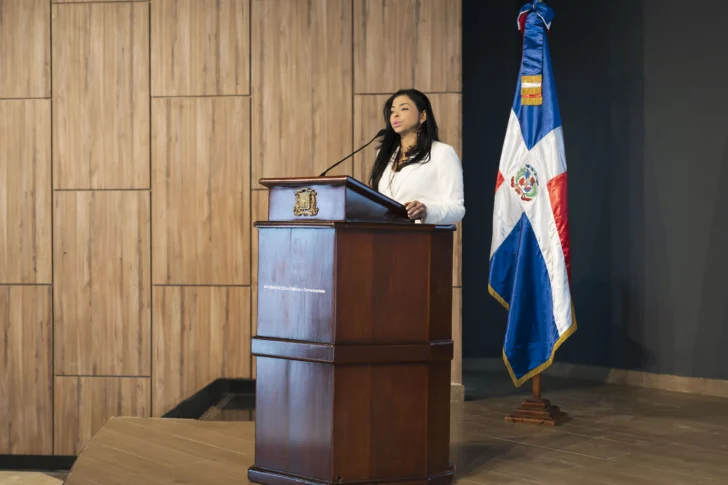 Procuradora destaca nuevas leyes como clave para fortalecer la transparencia y combatir la corrupción