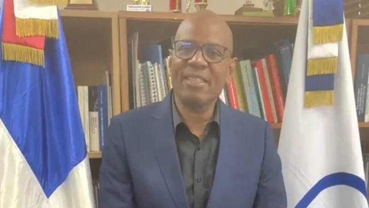 Luis Pérez Novas destaca avances del CDP y felicita a periodistas en su día