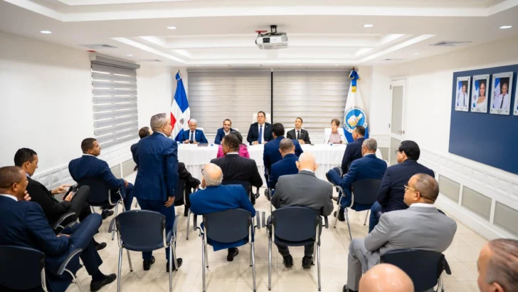 ITLA otorgará más de 8,000 becas tecnológicas en todo el país