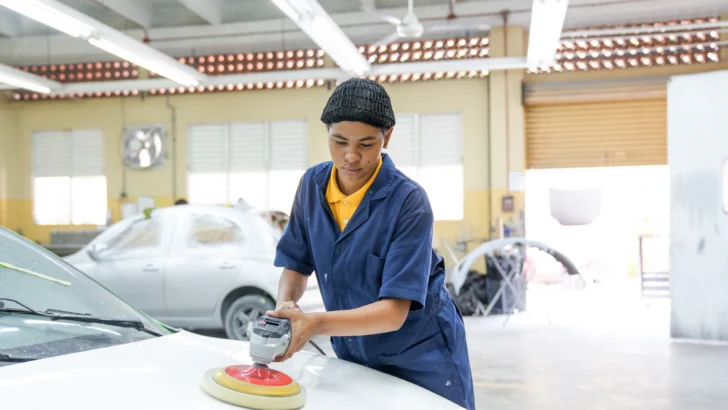 Casi medio millón de mujeres se capacitaron en el Infotep durante 2025