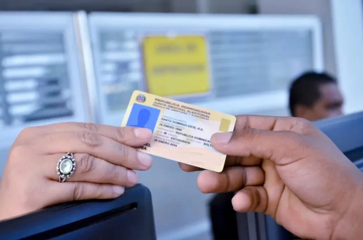 ¿Sabes cómo vas a renovar tu cédula a partir del 12 de abril? Te mostramos el paso a paso para obtenerla