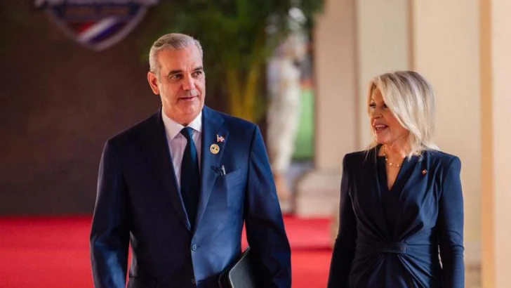 Abinader llega a la cumbre “Escudo de las Américas” convocada por Donald Trump