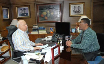 El Nordeste llora por la muerte de Héctor José Rizek Llabaly, el 'Mecenas del Cacao' El Nordeste llora por la muerte de Héctor José Rizek Llabaly, el 'Mecenas del Cacao'