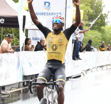 Paredes acaricia título de Vuelta Ciclística Independencia que finaliza este domingo Paredes acaricia título de Vuelta Ciclística Independencia que finaliza este domingo