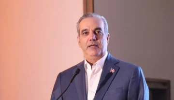 Abinader convoca a industriales y comerciantes en busca de estabilización de precios Abinader convoca a industriales y comerciantes en busca de estabilización de precios