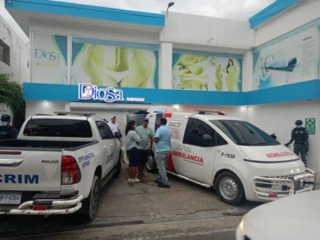 Ministro confirma estaba clausurada clínica donde falleció joven tras liposucción Ministro confirma estaba clausurada clínica donde falleció joven tras liposucción