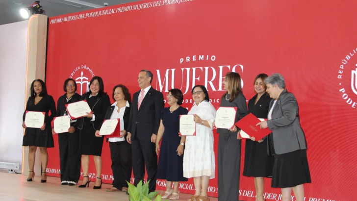 Poder Judicial reconoce a 30 juezas y servidoras judiciales con el Premio Mujeres del Poder Judicial 2026 Poder Judicial reconoce a 30 juezas y servidoras judiciales con el Premio Mujeres del Poder Judicial 2026