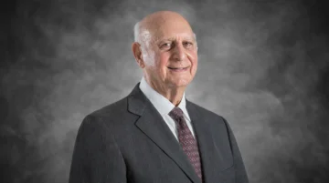 Fallece don Héctor José Rizek Llabaly, el 'Mecenas del Cacao' de República Dominicana Fallece don Héctor José Rizek Llabaly, el 'Mecenas del Cacao' de República Dominicana