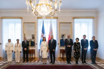 Embajadora dominicana en Polonia presenta cartas credenciales ante el presidente Karol Nawrocki