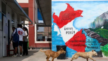 En una elección atípica, Fujimori se consolida para el balotaje en Perú y el segundo lugar sigue en duda En una elección atípica, Fujimori se consolida para el balotaje en Perú y el segundo lugar sigue en duda