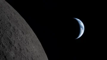Un eclipse solar y una puesta de Tierra: las espectaculares imágenes del sobrevuelo lunar de la tripulación de Artemis II