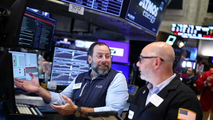Wall Street cierra mixto, pero con máximos históricos en S&P 500 y Nasdaq