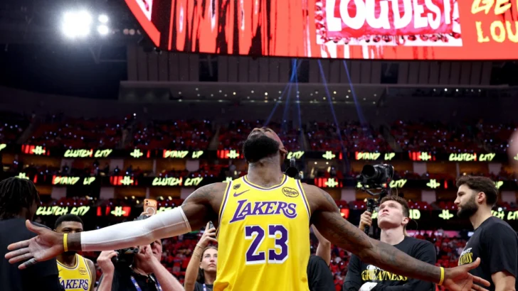 NBA hoy: resultados. Los Celtics se recuperan, LeBron lidera a los Lakers y los Spurs ganan sin Wemby
