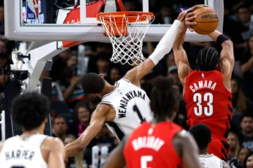 NBA HOY: juegos y resultados. Los Spurs clasifican con autoridad y Knicks quedan a una